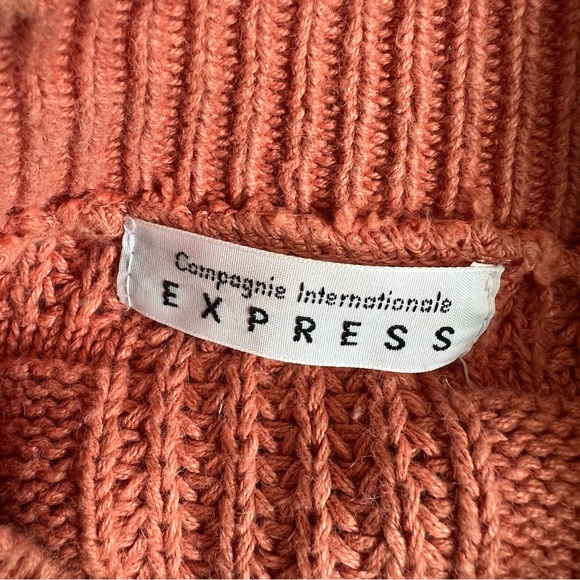 Express Women’s Orange Button-Up Knit Cardigan - Medium - Picture 3 of 10